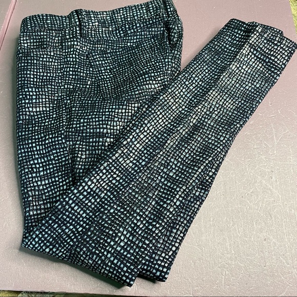 Joe Fresh Pants Size 6 - Picture 10 of 15